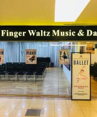 Finger Waltz Music & Dance