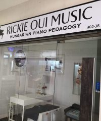 Rickie Oui Music